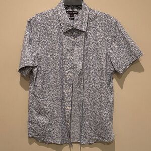 Michael Kors Men’s Blue Floral Short-Sleeve Button-Down Shirt